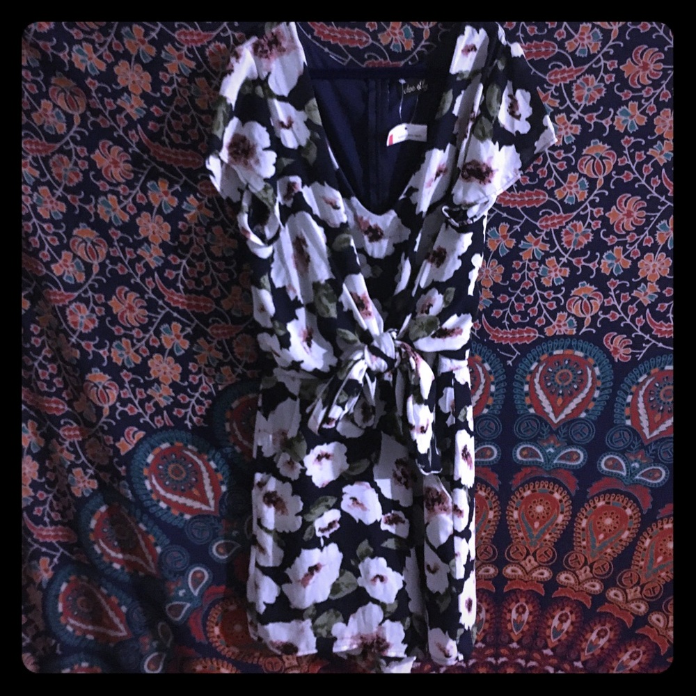 NWT Nordstrom Dee Elly Blue Floral Romper Small